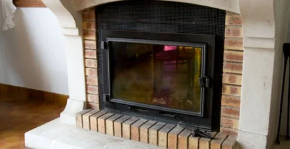 découvrez nos services d'installateur d'insert à bois, spécialisés dans l'installation et la mise en place d'inserts performants pour un chauffage optimal et esthétique. profitez d'un confort chaleureux tout en réduisant votre consommation d'énergie. contactez-nous pour une évaluation personnalisée !