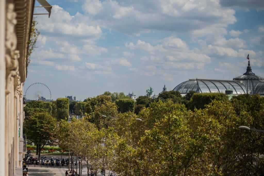 découvrez nos services d'installation de systèmes nest à paris. confiez vos projets à des experts pour une maison plus connectée et éco-responsable. profitez d'une installation rapide et professionnelle.