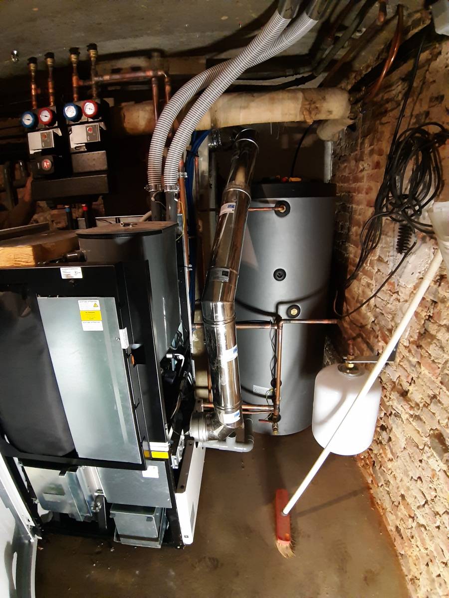 découvrez notre service d'installation ökofen, spécialisé dans les chaudières à granulés de bois. profitez de solutions écologiques et économes en énergie, adaptées à vos besoins. contactez-nous pour une installation professionnelle et un accompagnement personnalisé.