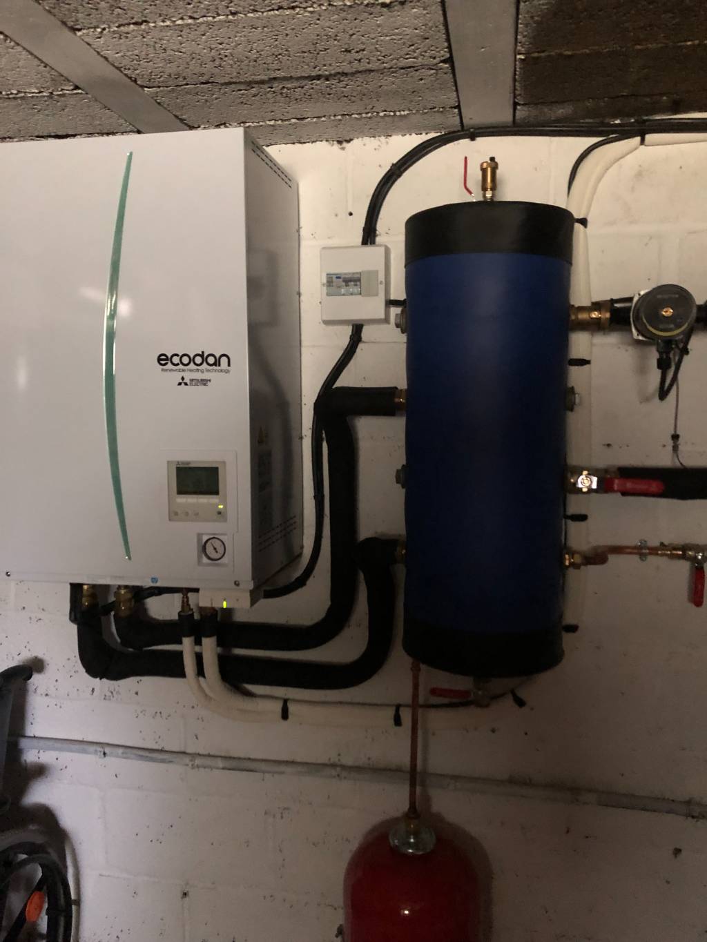 cherchez-vous un installateur de pompe à chaleur à douai ? notre équipe d'experts vous accompagne dans le choix et l'installation de votre pac pour optimiser votre confort thermique tout en réduisant votre consommation d'énergie. contactez-nous dès aujourd'hui !