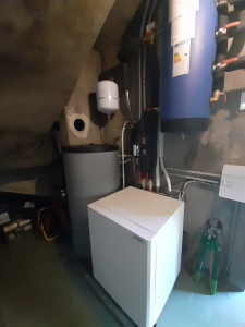 découvrez les meilleurs installateurs de pompes à chaleur (pac) à grenoble. profitez d'un service professionnel pour l'installation, l'entretien et le dépannage de votre système de chauffage écologique. contactez-nous pour un devis personnalisé et commencez à économiser sur votre consommation énergétique.