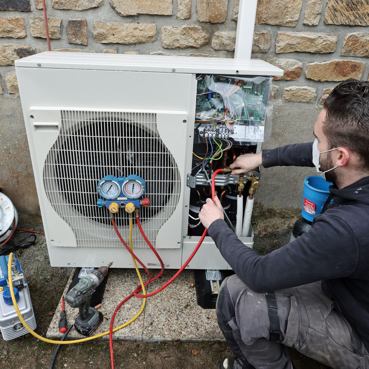 découvrez nos services d'installation de pompes à chaleur en moselle. nos experts qualifiés vous accompagnent dans le choix et l'installation de votre pac pour un confort optimal et des économies d'énergie. contactez-nous dès aujourd'hui !