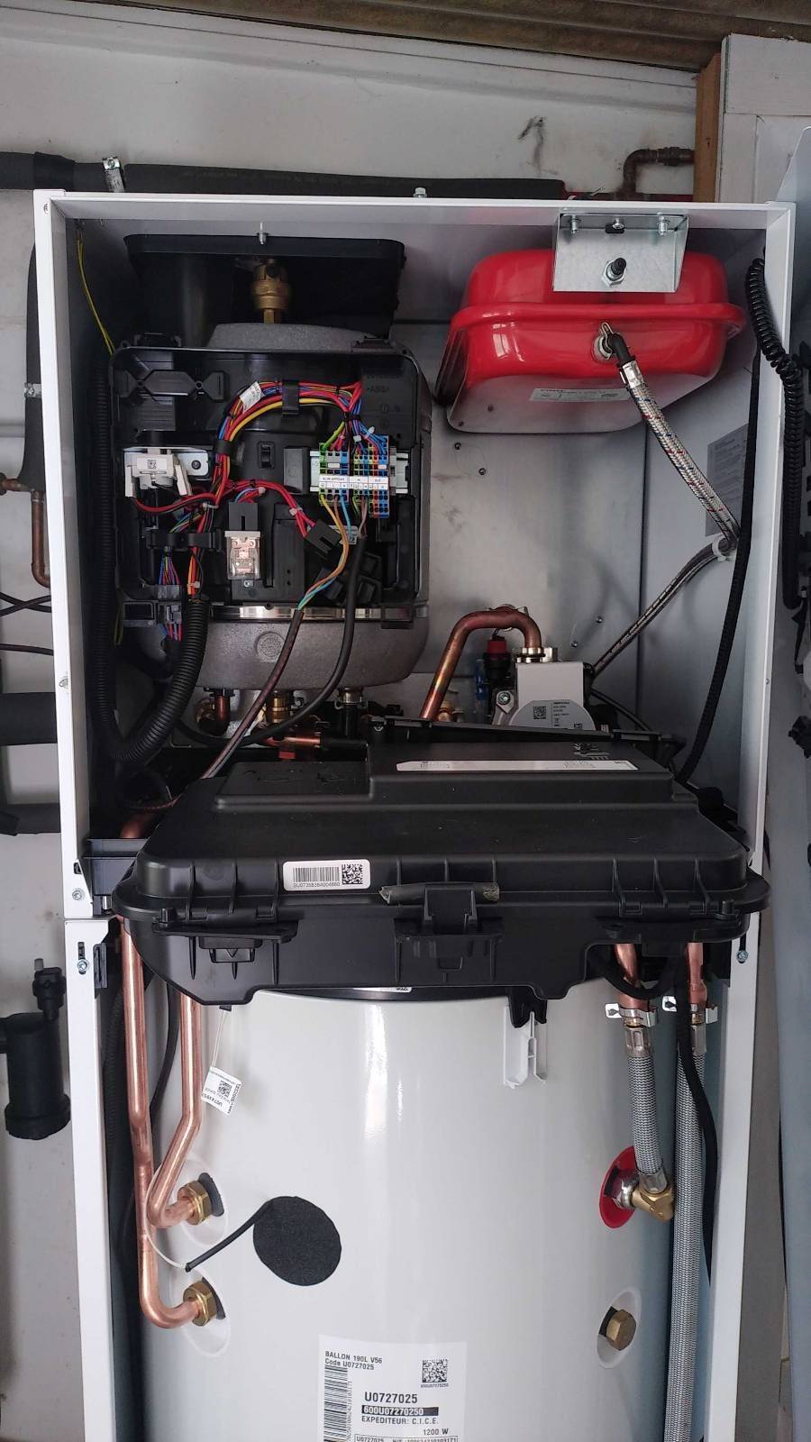 découvrez notre service d'installation de pompes à chaleur (pac) certifié rge. profitez d'une expertise professionnelle pour améliorer l'efficacité énergétique de votre maison tout en bénéficiant d'aides financières. contactez-nous pour un devis personnalisé !