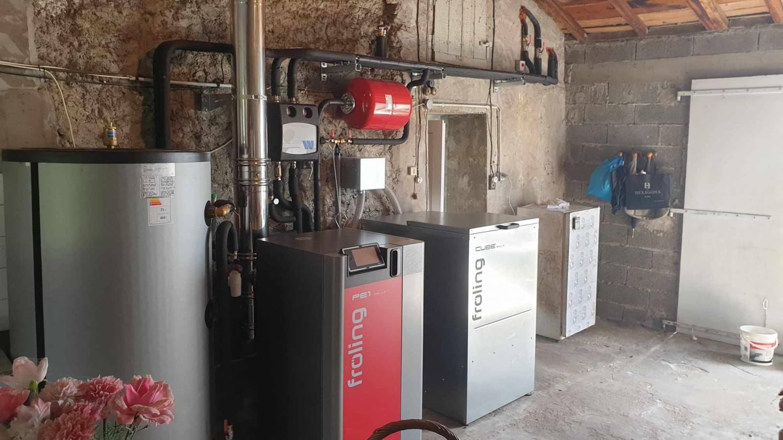 vous recherchez un installateur de pompe à chaleur à royan ? faites appel à nos experts pour des solutions efficaces et adaptées à vos besoins en chauffage et climatisation. profitez d'une installation professionnelle et d'un service de qualité pour améliorer votre confort thermique.