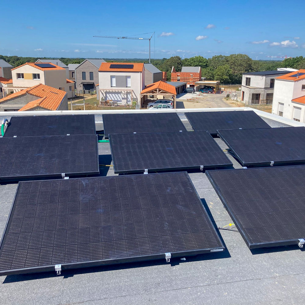 découvrez les meilleurs installateurs solaires en vendée pour un passage à l'énergie renouvelable réussi. profitez de conseils d'experts, de solutions personnalisées et d'une installation de panneaux solaires de qualité pour réduire votre facture d'électricité et contribuer à la protection de l'environnement.