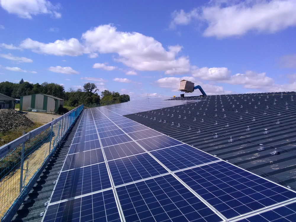 besoin d'un installateur de panneaux photovoltaïques à philippeville ? découvrez des solutions énergétiques durables et performantes avec nos experts locaux. profitez d'une énergie propre et réduisez vos factures dès aujourd'hui !