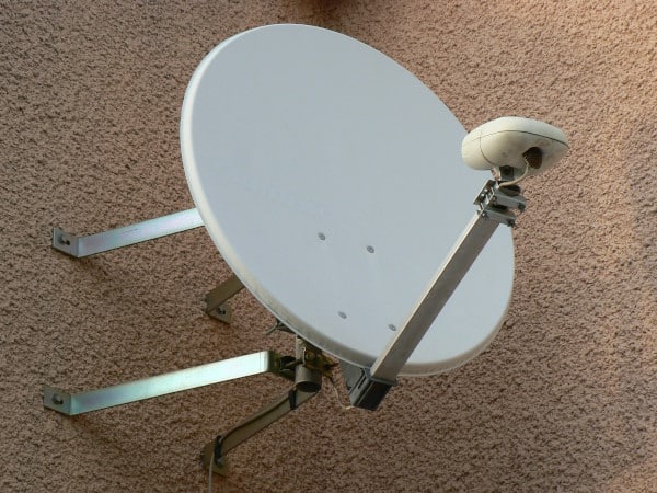 découvrez nos services d'installation de paraboles professionnels, garantissant une réception optimale des chaînes satellites. que vous soyez un particulier ou une entreprise, notre équipe d'installateurs expérimentés se charge de tout, avec une installation rapide et soignée. contactez-nous dès aujourd'hui pour un devis personnalisé!