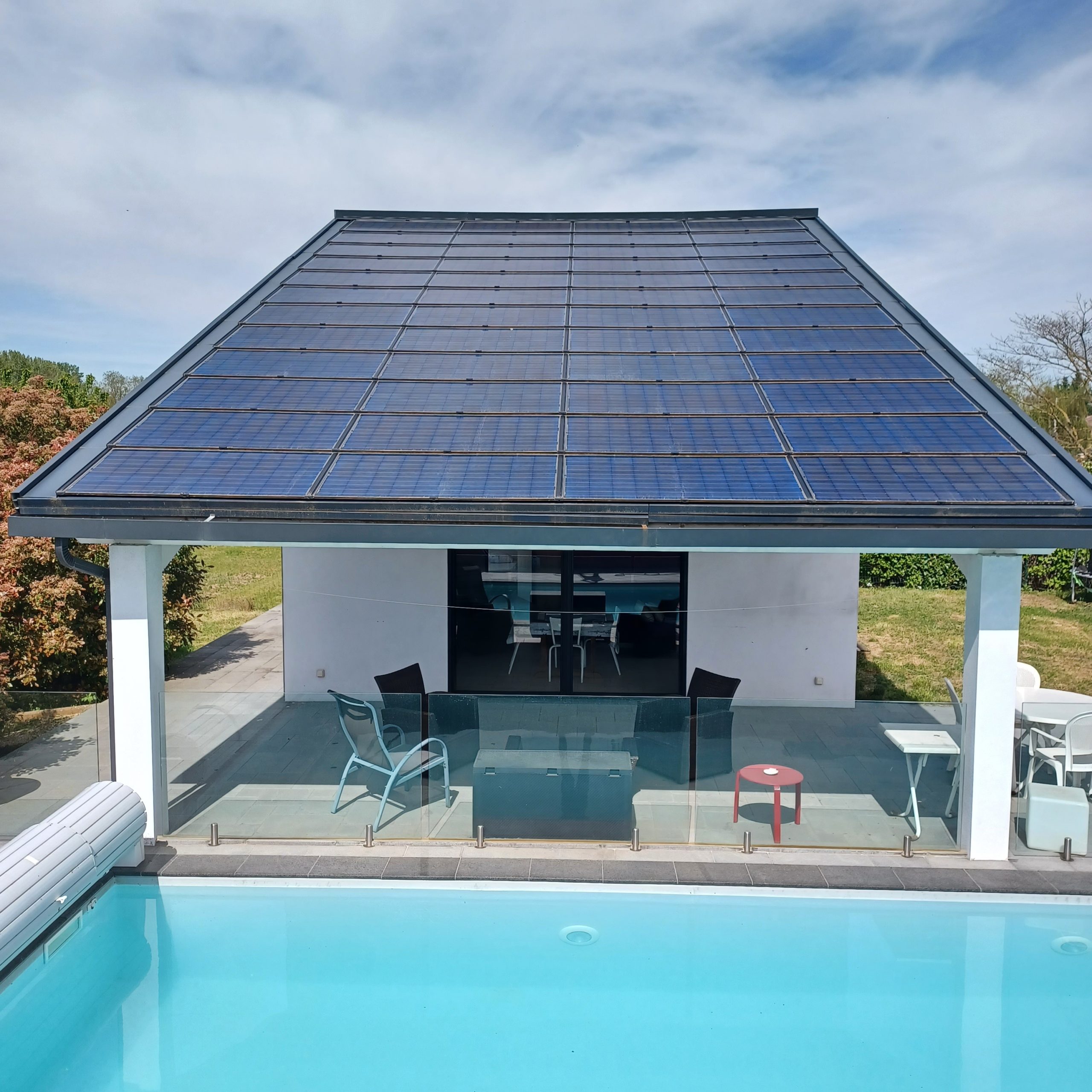 découvrez notre service d'installation de panneaux photovoltaïques à bourg-en-bresse. profitez d'une énergie renouvelable, réduisez vos factures d'électricité et participez à la protection de l'environnement grâce à nos solutions personnalisées et adaptées à vos besoins.