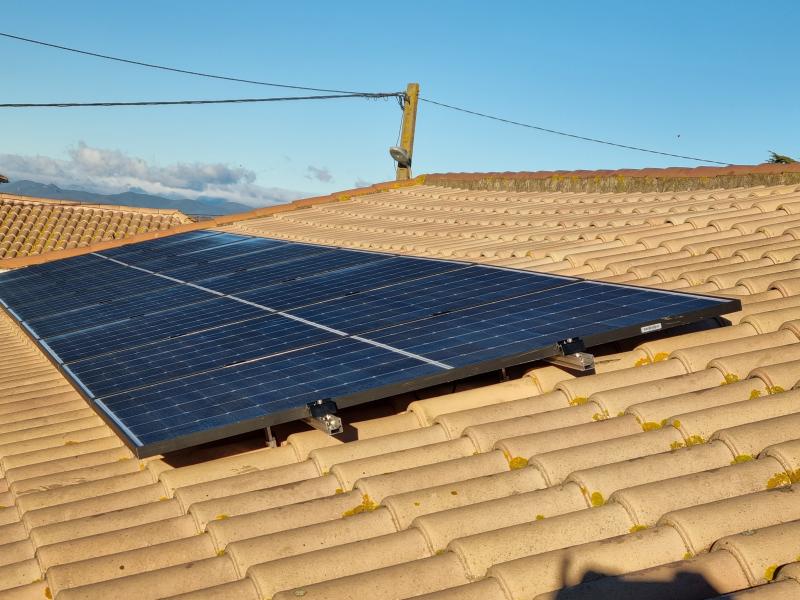 découvrez les services d'un installateur photovoltaïque à bergues, spécialisé dans l'installation de panneaux solaires. profitez d'une énergie renouvelable et réduisez vos factures d'électricité tout en contribuant à un avenir durable.