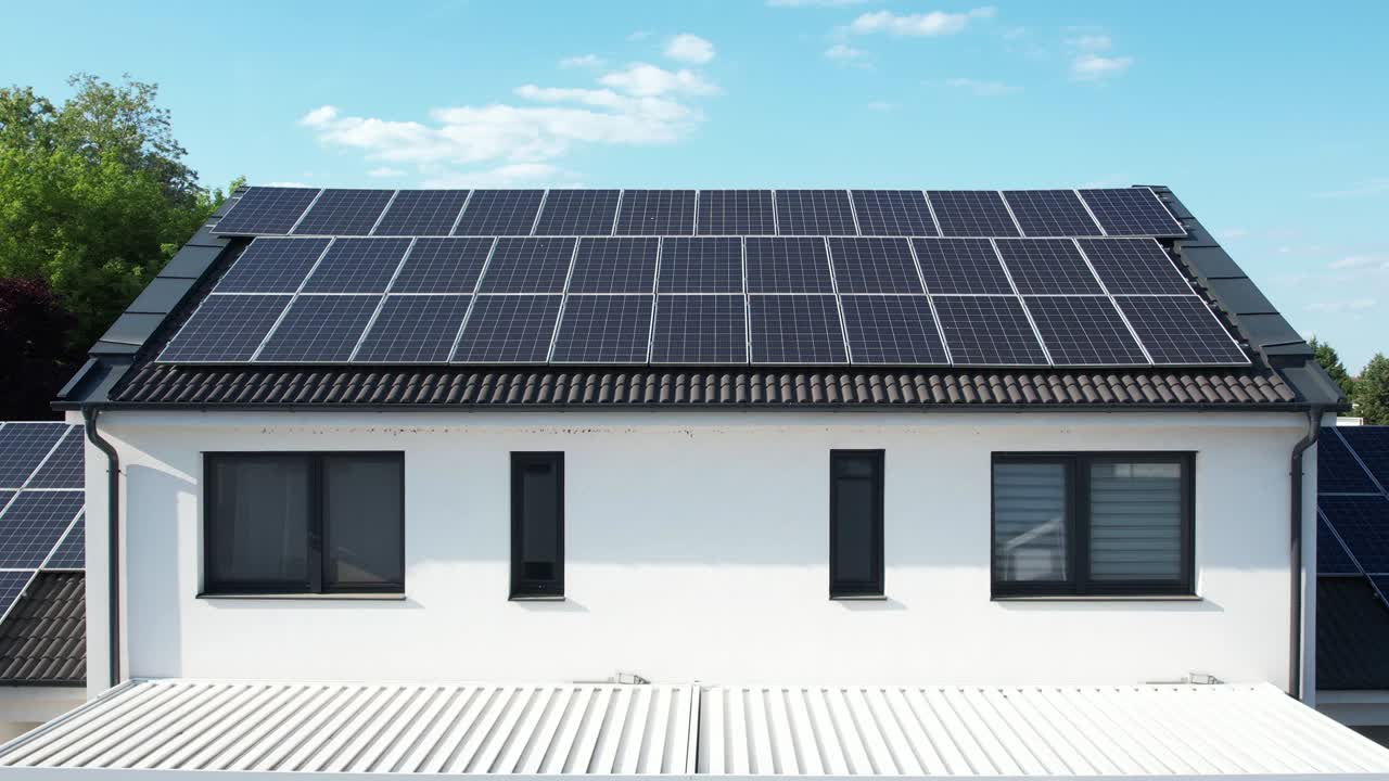 découvrez notre service d'installateur photovoltaïque à la ciotat, spécialisé dans l'installation de panneaux solaires pour réduire votre facture d'énergie et contribuer à un avenir durable. profitez de notre expertise locale et des solutions adaptées à vos besoins.