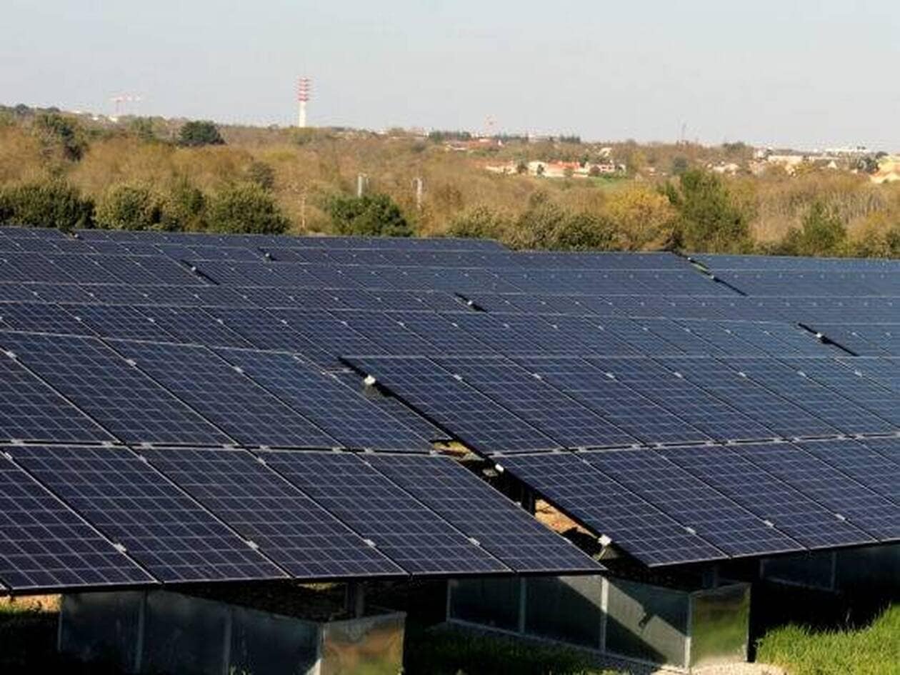 découvrez l'expertise d'un installateur photovoltaïque à saint-herblain pour transformer votre toit en source d'énergie verte. profitez d'une installation personnalisée et respectueuse de l'environnement, tout en réduisant vos factures d'électricité. contactez-nous dès aujourd'hui pour un devis gratuit !