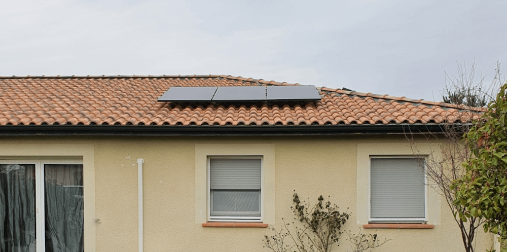 découvrez nos services d'installation de panneaux photovoltaïques dans le tarn-et-garonne, spécialement adaptés pour les hangars. profitez d'une énergie renouvelable efficace et d'une réduction de vos factures d'électricité tout en contribuant à la préservation de l'environnement.