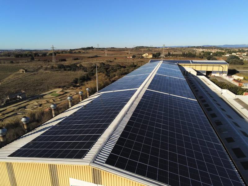 découvrez les services d'un installateur photovoltaïque à toulon. spécialistes en énergie solaire, nous vous accompagnons dans l'installation de panneaux solaires pour réduire vos factures d'électricité et contribuer à la transition énergétique. contactez-nous dès aujourd'hui pour un devis personnalisé !