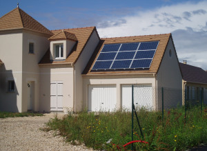 découvrez les services d'installation de panneaux photovoltaïques proposés par varla crau. profitez d'une énergie verte et réduisez votre facture d'électricité grâce à des solutions sur mesure et des experts qualifiés.