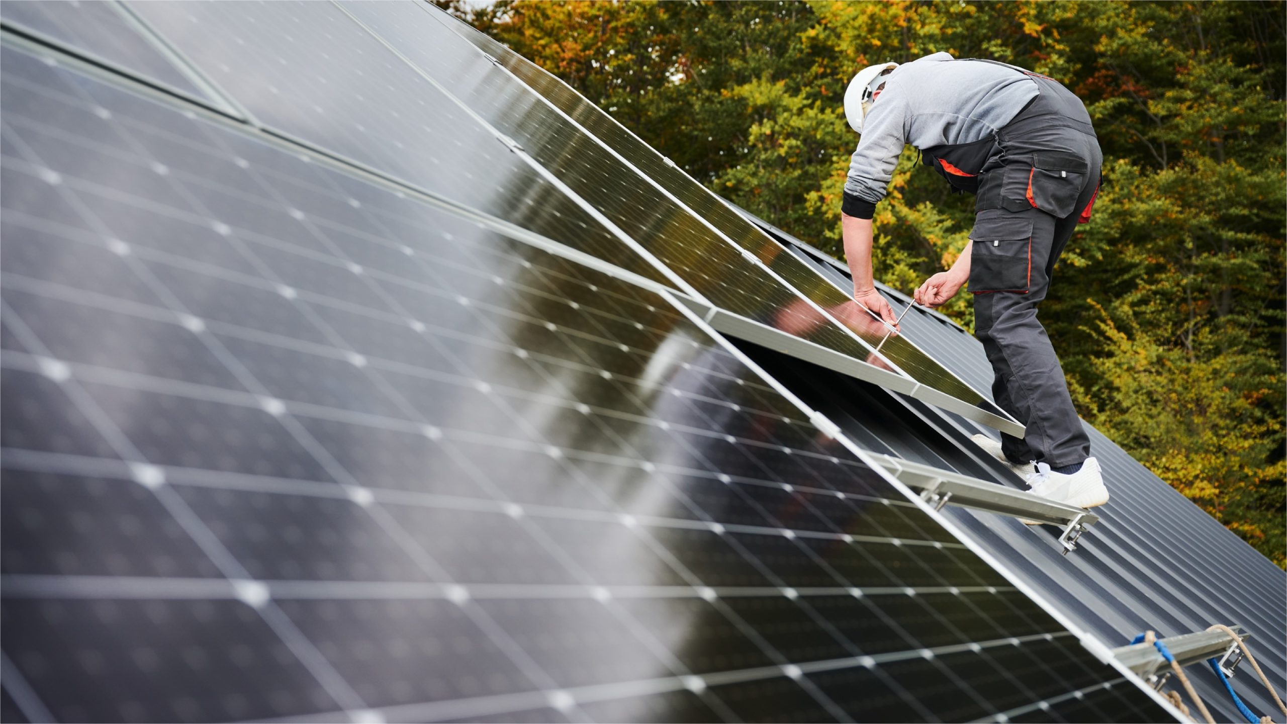 découvrez les services d'installateur photovoltaïque en vendée, spécialisés dans l'installation de panneaux solaires pour optimiser votre consommation d'énergie et réduire vos factures. faites le choix d'une énergie renouvelable et bénéficiez de conseils d'experts pour un projet sur mesure.