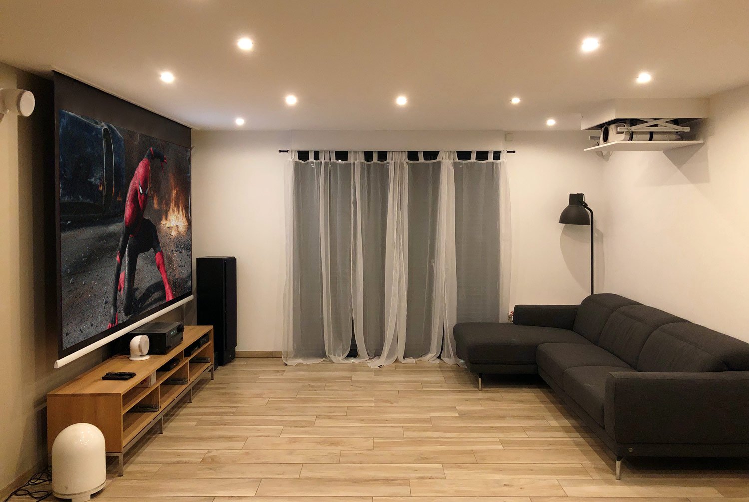 découvrez nos services d'installation de plafonds sur mesure, alliant esthétique et fonctionnalité. faites confiance à nos experts pour transformer vos espaces avec des solutions adaptées à vos besoins. contactez-nous pour un devis personnalisé !