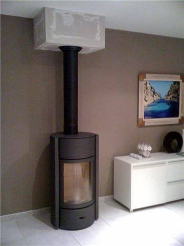 découvrez nos services d'installation de poêles à bois, garantissant confort et économies d'énergie. faites appel à des professionnels qualifiés pour un chauffage efficace et esthétique dans votre maison.