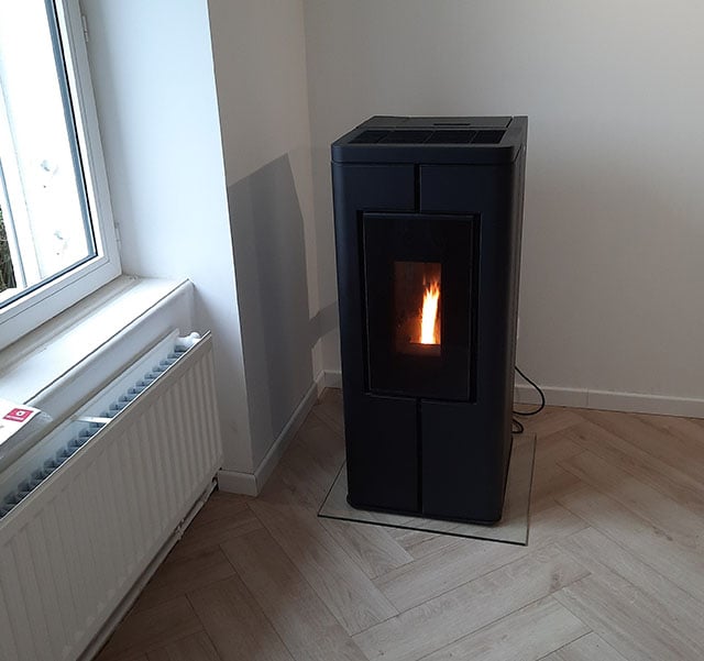 découvrez nos services d'installation de poêles à granulés, alliant efficacité énergétique et confort. faites confiance à nos experts pour un travail soigné et un accompagnement personnalisé dans le choix de votre équipement.