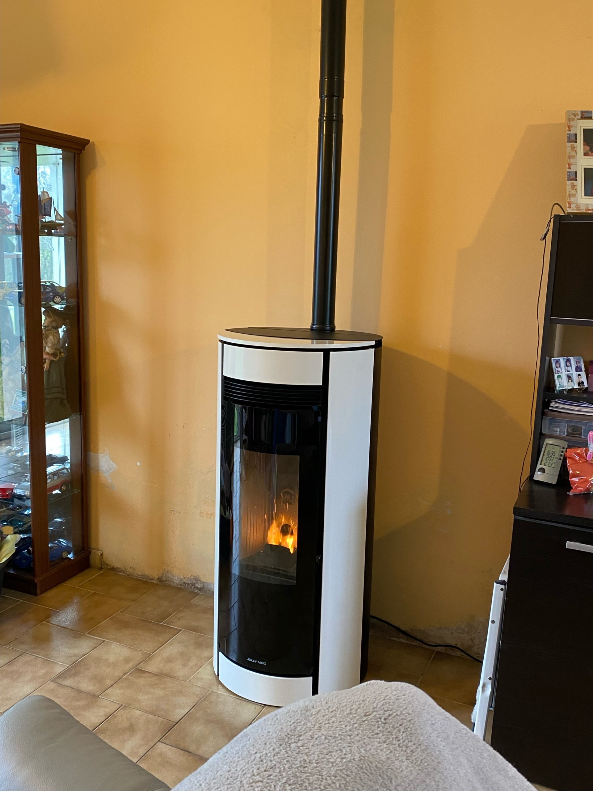 découvrez notre service d'installation de poêles à granulés à bernay. bénéficiez d'une expertise professionnelle pour un chauffage écologique et économique. contactez-nous dès maintenant pour un devis personnalisé !