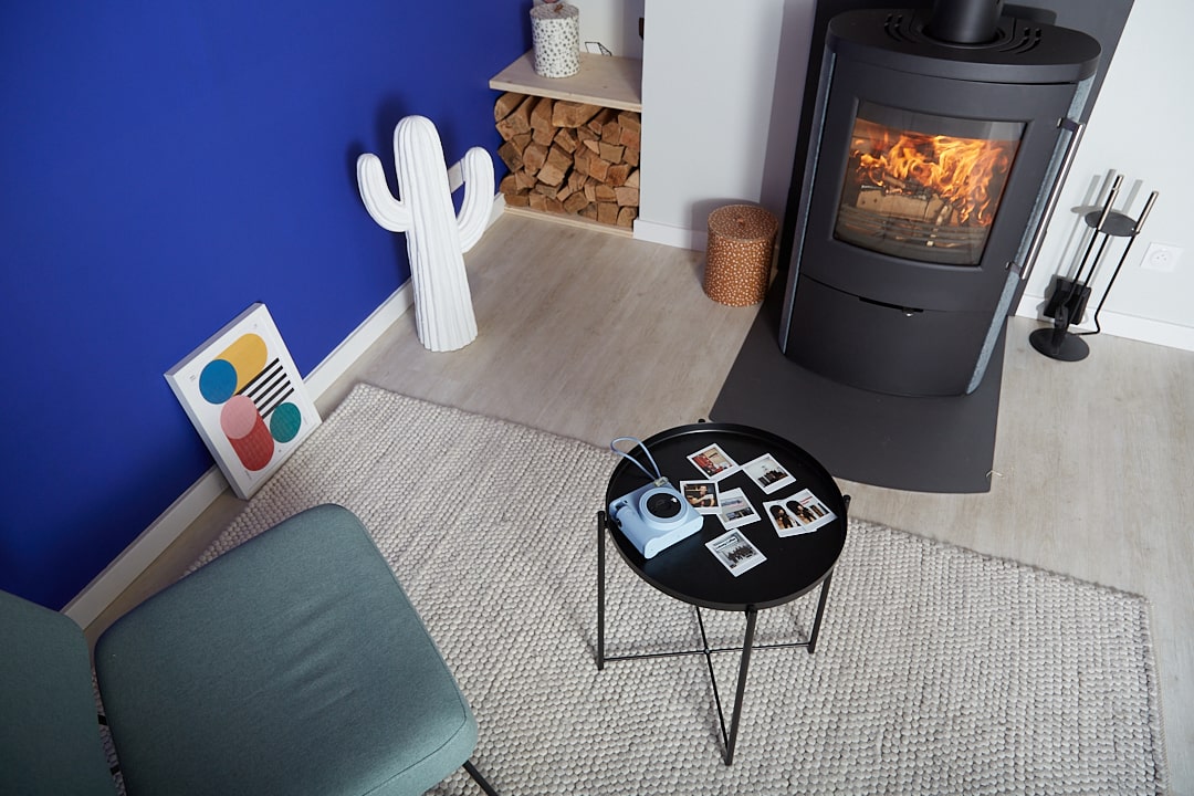 découvrez nos poêles à granulés à lorient, alliant performance, écologie et esthétisme. profitez d'un chauffage économique et respectueux de l'environnement, tout en ajoutant une touche moderne à votre intérieur. contactez-nous pour des conseils personnalisés et des offres spéciales.