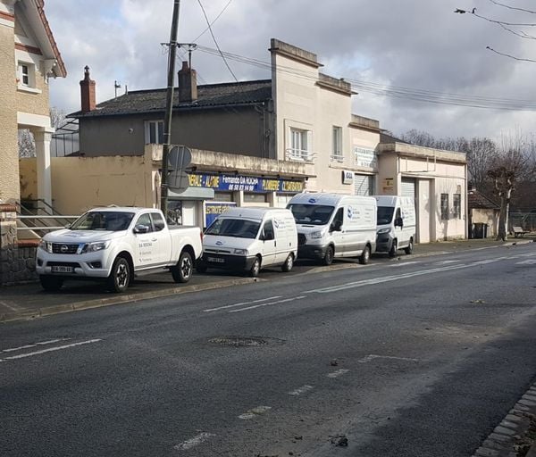 découvrez notre service d'installation de poêles à granulés à montluçon. profitez d'une expertise locale pour une chaleur confortable et économique dans votre foyer. contactez-nous dès aujourd'hui pour un devis personnalisé !