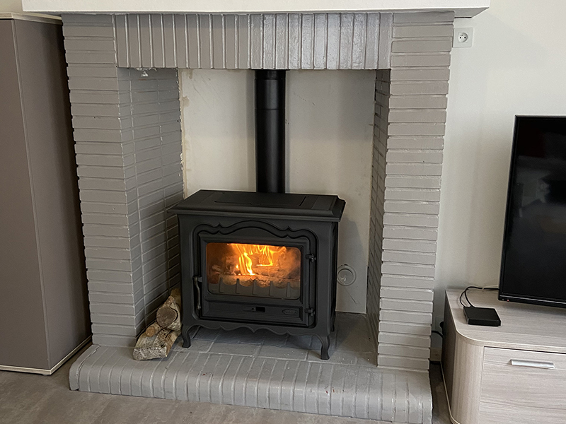 découvrez nos services d'installation de poêles certifiés rge, garantissant performance énergétique et respect de l'environnement. faites confiance à nos experts pour un confort optimal et des économies d'énergie.