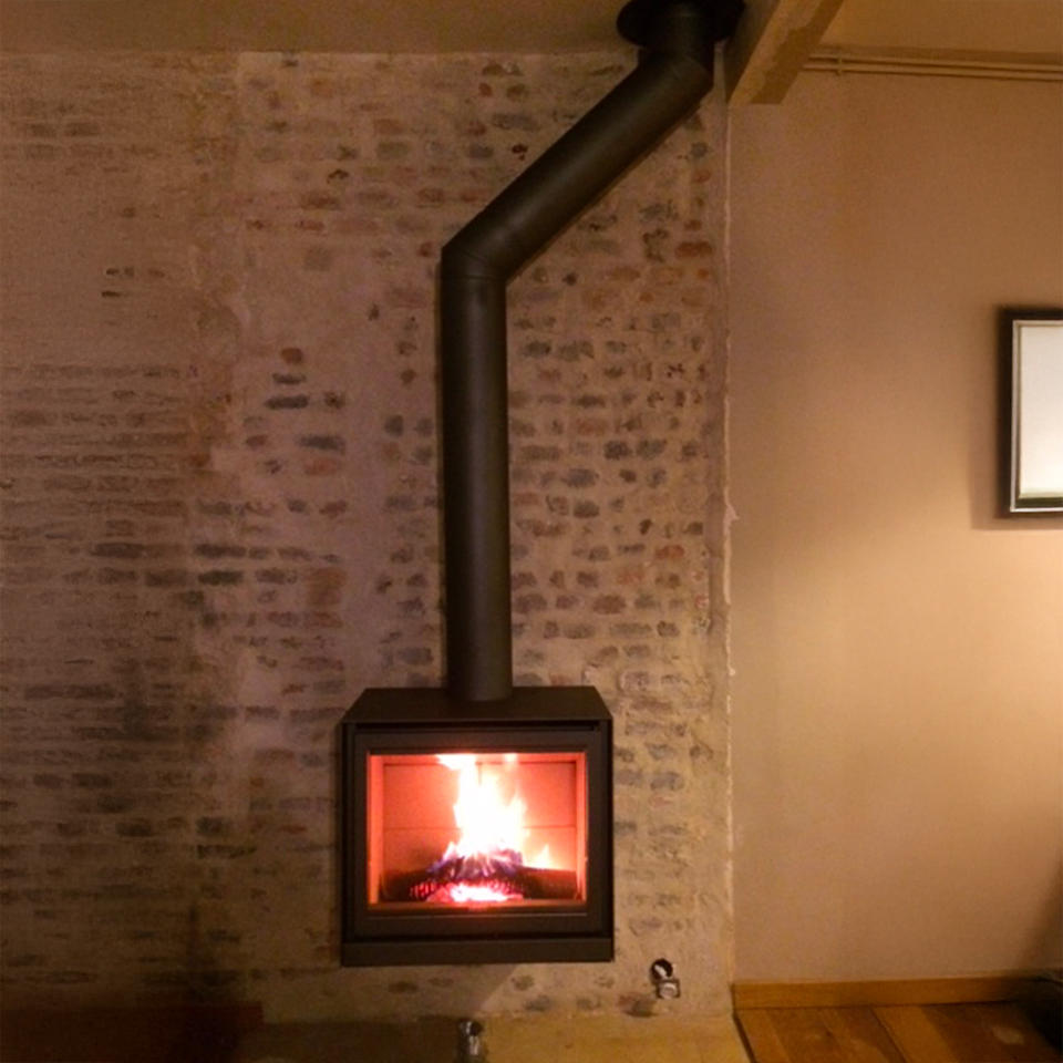 découvrez notre service d'installation de poêles à bois à beauvais. profitez d'une chaleur confortable et d'un design élégant grâce à nos experts qui garantissent une installation sécurisée et professionnelle. contactez-nous pour un devis personnalisé.