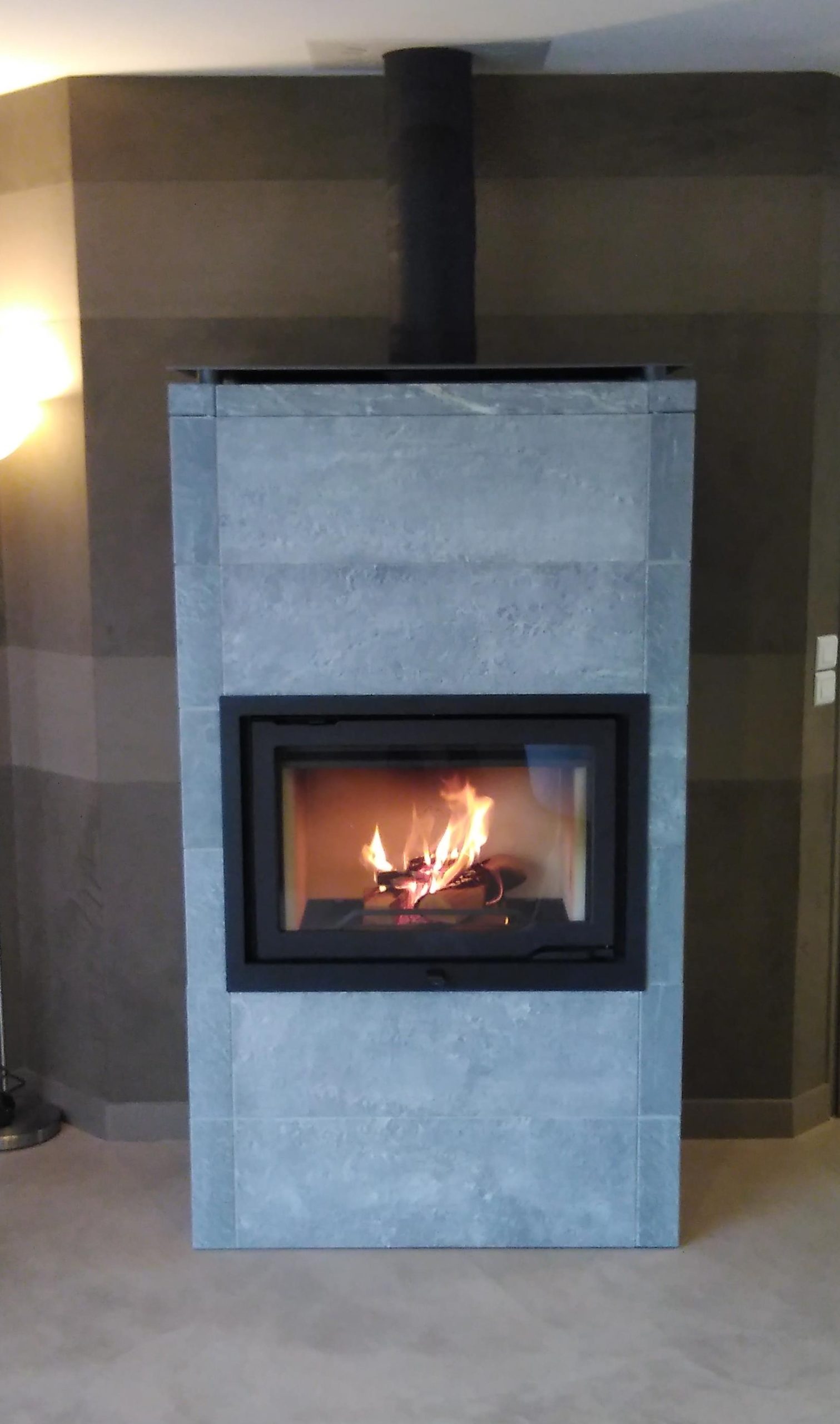 découvrez nos services d'installation de poêles à bois à bourges. profitez d'un chauffage économique et écologique avec des professionnels qualifiés. contactez-nous pour un devis personnalisé!