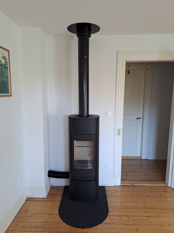 découvrez nos services d'installation de poêles à bois à haguenau. profitez d'un chauffage efficace et écologique grâce à notre expertise. contactez-nous pour un devis personnalisé et transformez votre intérieur avec un poêle à bois de qualité.