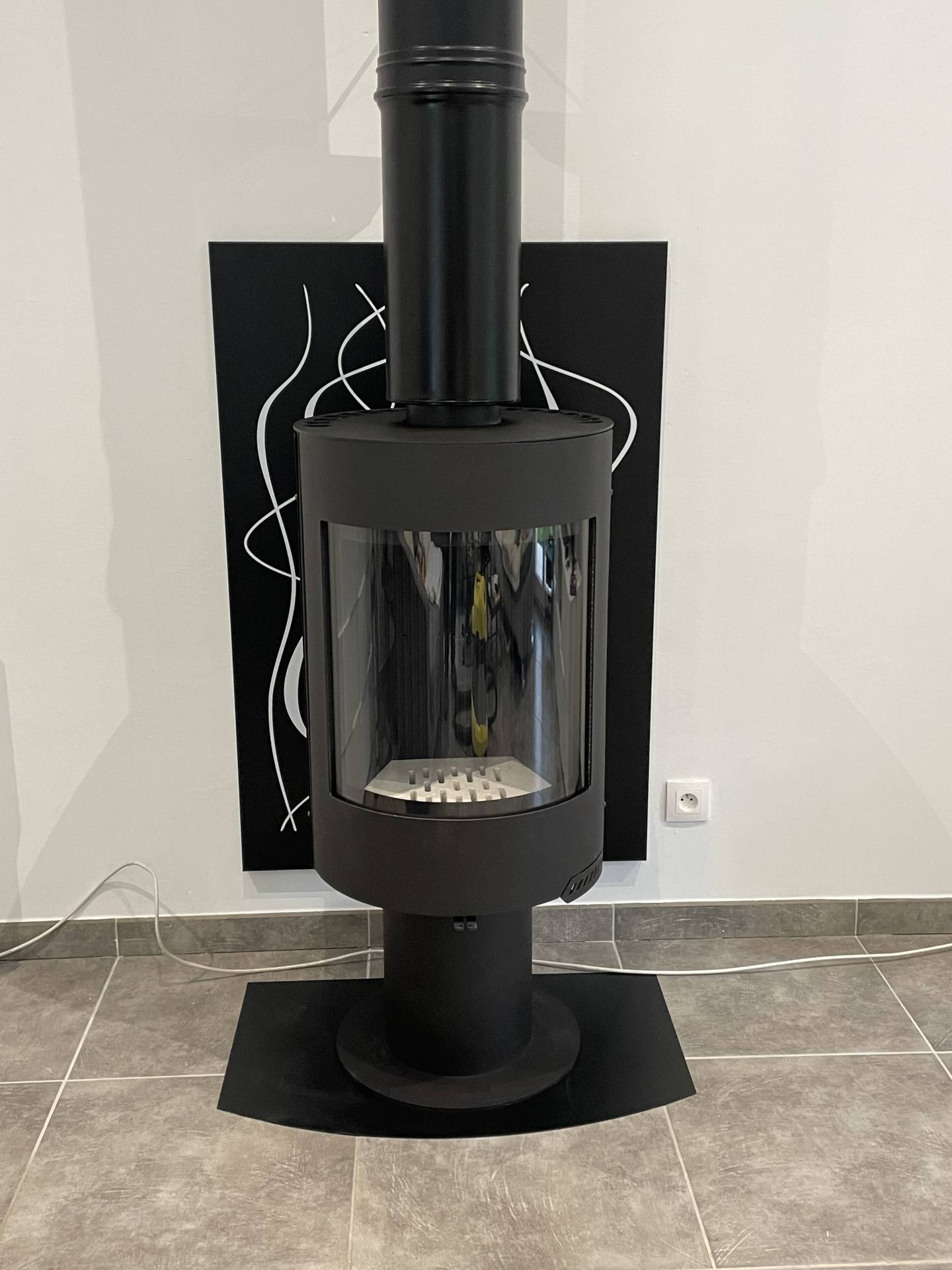 découvrez nos services d'installation de poêles à bois à limoges. profitez d'un chauffage écologique et économique adapté à vos besoins. contactez nos experts pour un devis personnalisé et une installation rapide et professionnelle.