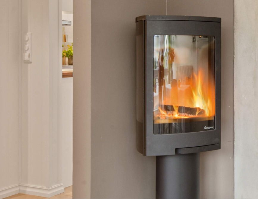 découvrez des installateurs de poêles à bois en picardie, spécialisés dans l'installation de systèmes de chauffage écologiques et économiques. profitez d'un confort thermique optimal tout en réduisant votre empreinte carbone grâce à des experts locaux.