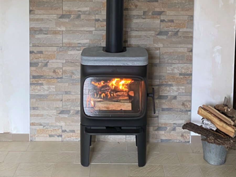 découvrez les services d'installateurs de poêles à bois à toulouse. profitez d'une installation professionnelle et sécurisée pour un chauffage économique et performant. contactez-nous pour un devis personnalisé et des conseils adaptés à vos besoins.