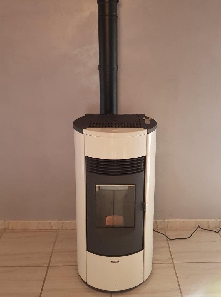 découvrez notre service d'installation de poêles à granulés à auxerre. profitez d'une chaleur agréable tout en réduisant votre consommation énergétique. faites confiance à nos experts pour un service professionnel et personnalisé.