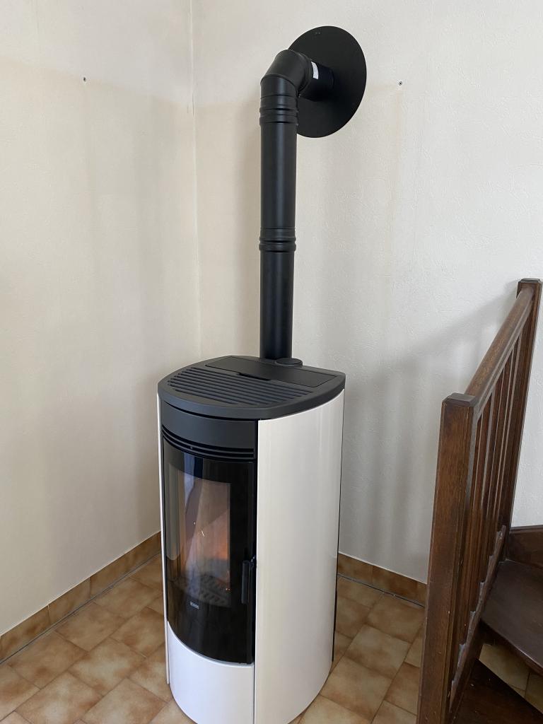 découvrez nos services d'installation de poêles à granulés à bernay. profitez d'un chauffage écologique et économique, avec une installation professionnelle et personnalisée. contactez-nous pour un devis gratuit!