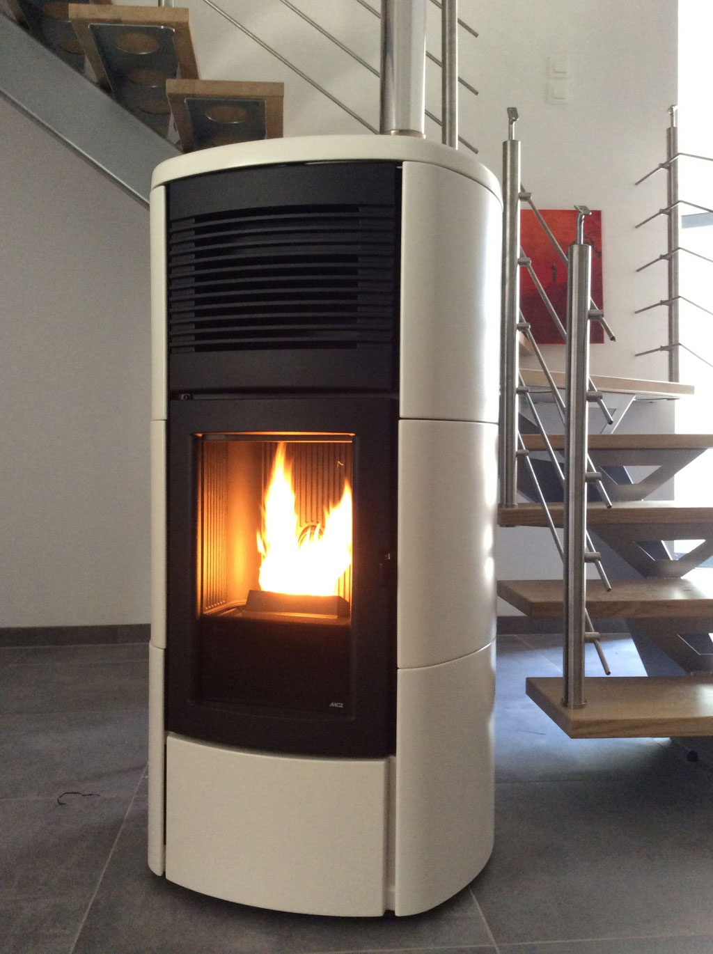 découvrez notre service d'installation de poêles à granulés en isère. profitez d'un chauffage écologique et économique grâce à nos experts, qui vous garantissent un travail de qualité et adapté à vos besoins.