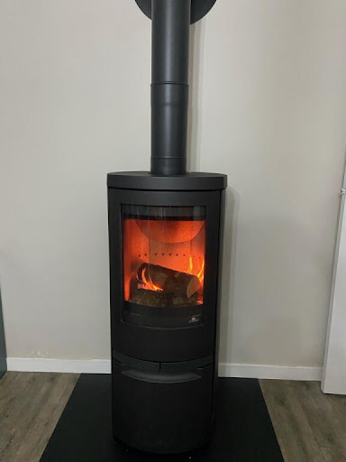 découvrez notre service d'installateur de poêles à granulés à royan, spécialisé dans l'installation et l'entretien de systèmes de chauffage écologiques et performants. profitez d'une chaleur confortable tout en réduisant votre empreinte carbone grâce à nos solutions adaptées à vos besoins.