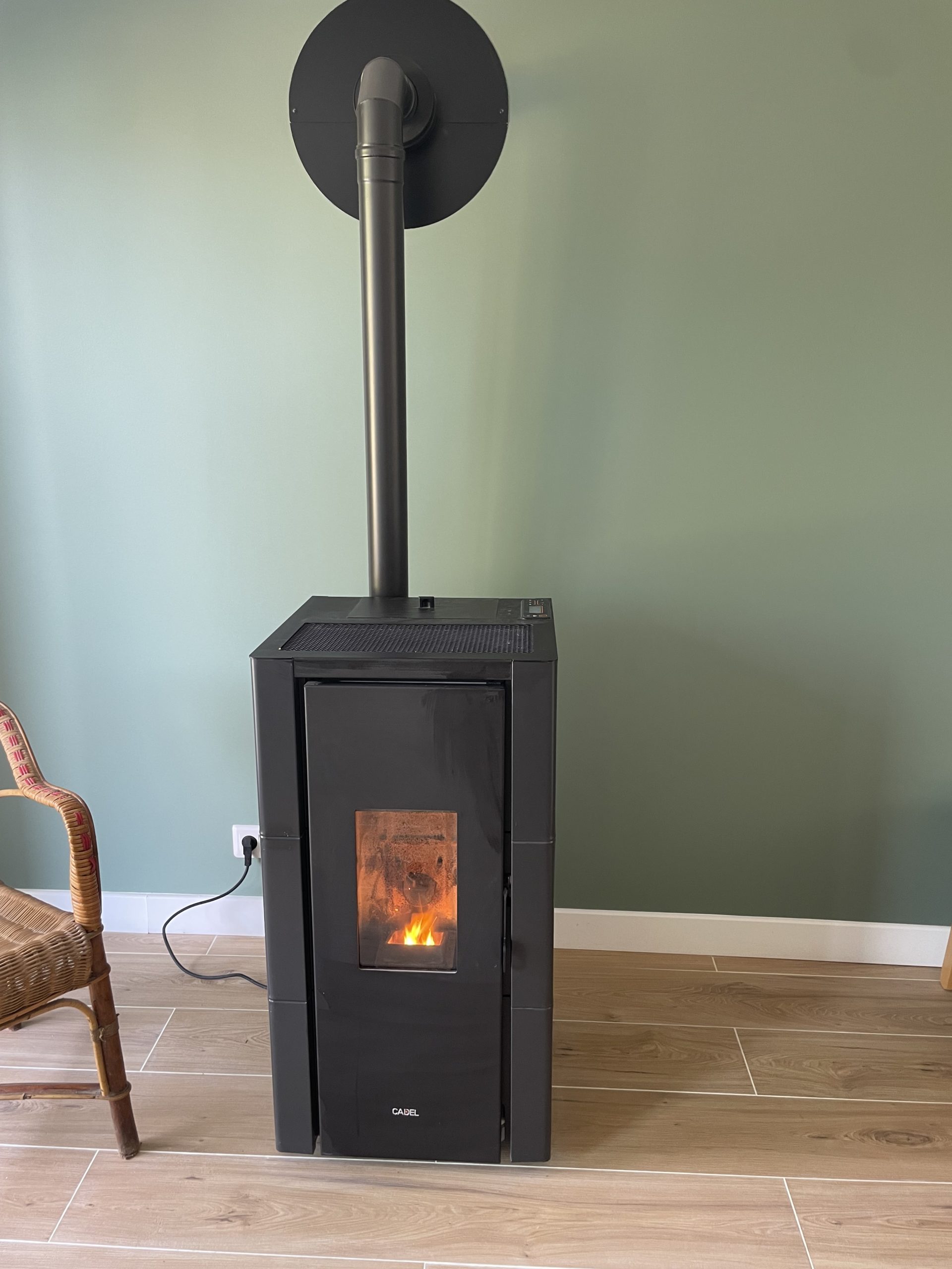 découvrez nos services d'installateur de poêles à granulés à vannes. profitez d'une solution de chauffage écologique et économique, réalisée par des professionnels qualifiés. contactez-nous pour une installation rapide et efficace de votre poêle à granulés.