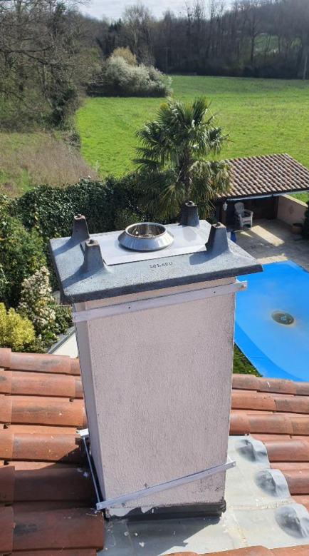 découvrez nos services d'installation de poêles à marseille. profitez d'un chauffage efficace et élégant dès aujourd'hui ! nos experts vous accompagnent pour choisir le poêle qui répond à vos besoins et l'installent en toute sécurité.