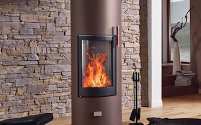 découvrez nos services d'installation de poêles à nantes. faites confiance à des experts pour un confort optimal et une chaleur douce dans votre intérieur.