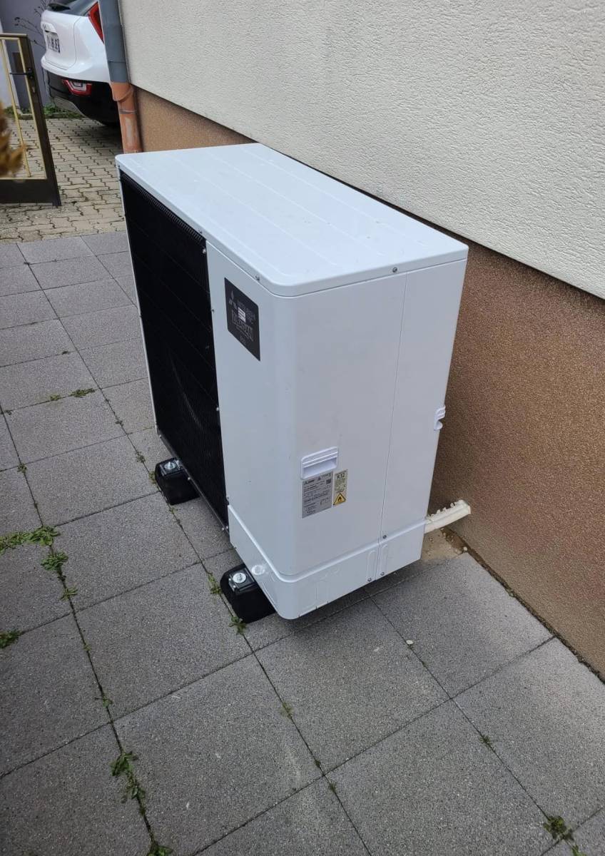 découvrez notre service d'installateur de pompe à chaleur dans le bas-rhin (67). profitez d'un confort optimal tout en réduisant votre consommation d'énergie grâce à nos solutions personnalisées et efficaces. contactez-nous pour un devis gratuit!