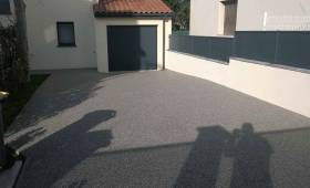 découvrez nos services d'installation de portes de garage à reims. des solutions sur mesure pour sécuriser et embellir votre maison, avec une pose professionnelle et rapide.