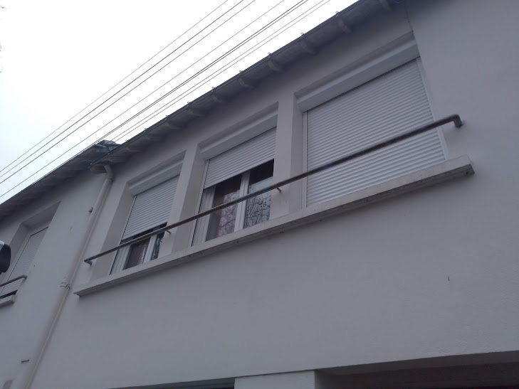 découvrez nos services d'installation professionnelle pour les produits profalux. bénéficiez d'un savoir-faire expert pour optimiser la lumière de votre intérieur avec nos solutions sur mesure. contactez-nous dès maintenant !