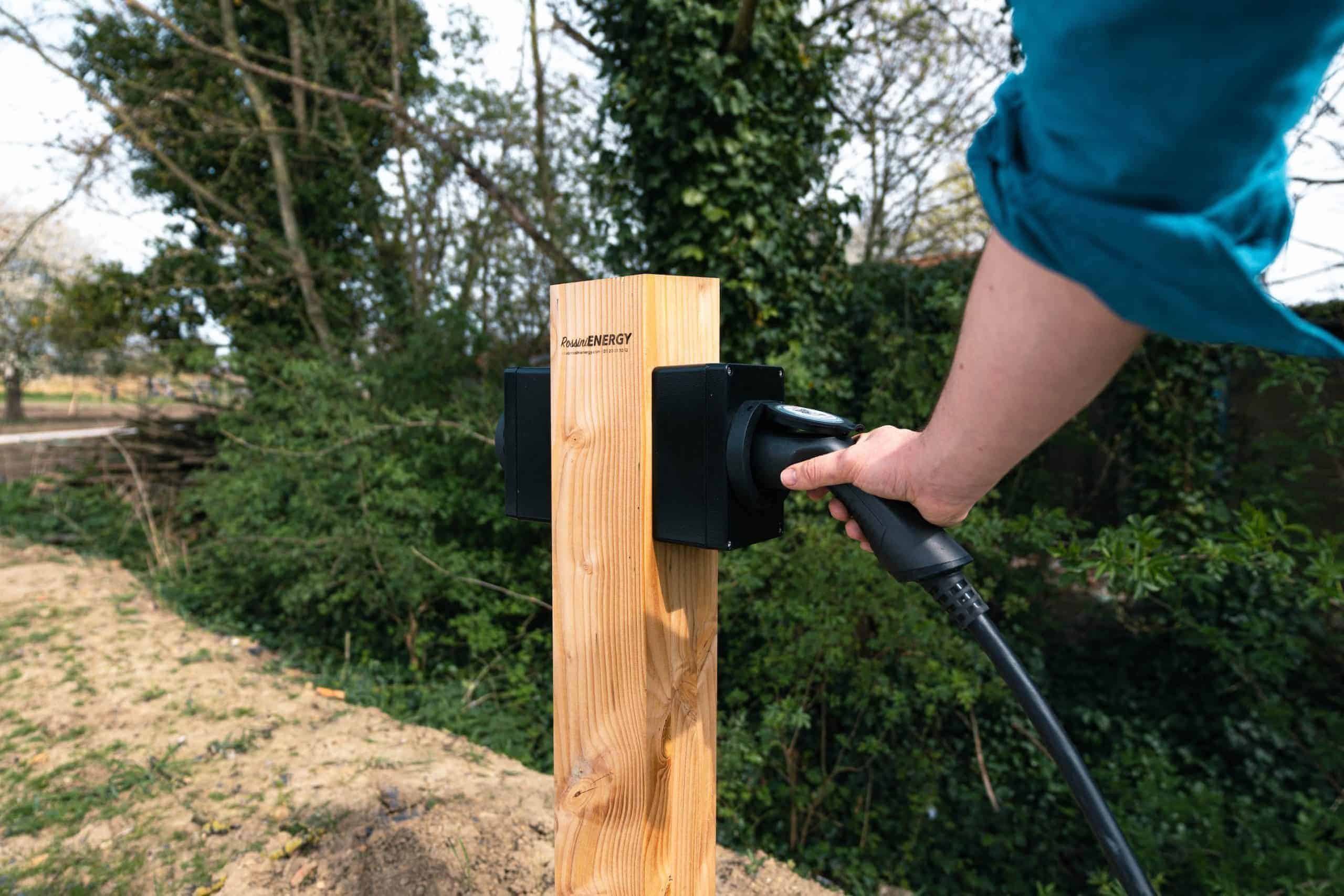 découvrez nos services d'installation de solutions de recharge pour vos appareils électriques. profitez d'un service professionnel et rapide pour assurer une recharge optimale de vos équipements. contactez-nous dès aujourd'hui pour un devis personnalisé !