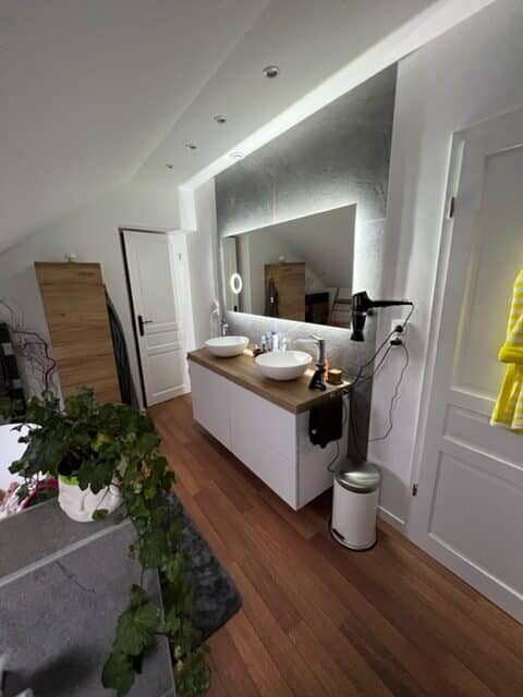 découvrez nos services d'installation de salles de bain en moselle (57). profitez d'un aménagement sur mesure, réalisé par des experts pour transformer votre espace en un lieu de confort et de détente. contactez-nous dès aujourd'hui pour un devis gratuit !