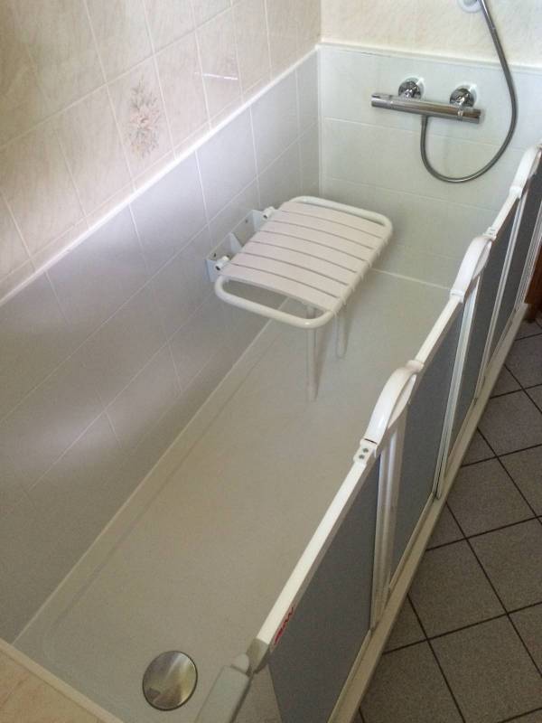 découvrez notre service d'installateur de salle de bain dans le bas-rhin (67). spécialistes de l'aménagement et de la rénovation, nous vous accompagnons dans la création de votre espace bien-être sur mesure, alliant esthétique et fonctionnalité.