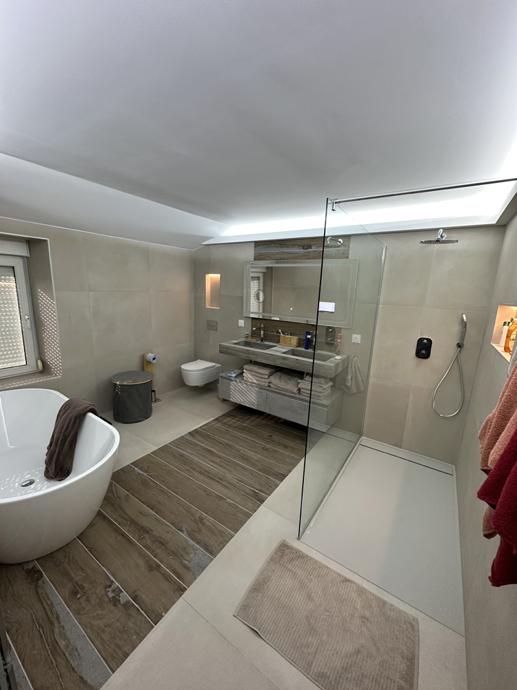 découvrez nos services d'installateur de salle de bain à nevers. profitez d'une expertise professionnelle pour réaliser la salle de bain de vos rêves avec un design moderne et une installation parfaitement adaptée à vos besoins.