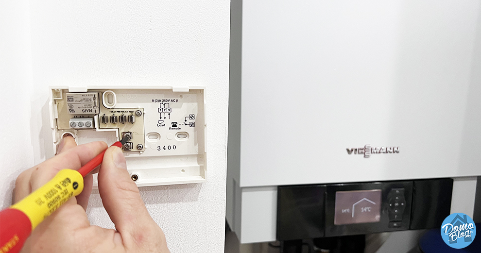 découvrez nos services d'installation de thermostats pour une gestion optimale de la température de votre maison. faites appel à nos experts pour un confort énergétique et des économies sur vos factures.