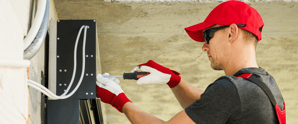 découvrez nos services d'installation de volets sur mesure, alliant qualité et design. profitez d'une sécurité renforcée et d'un confort optimal grâce à nos solutions adaptées à vos besoins. contactez nos experts pour un devis gratuit !