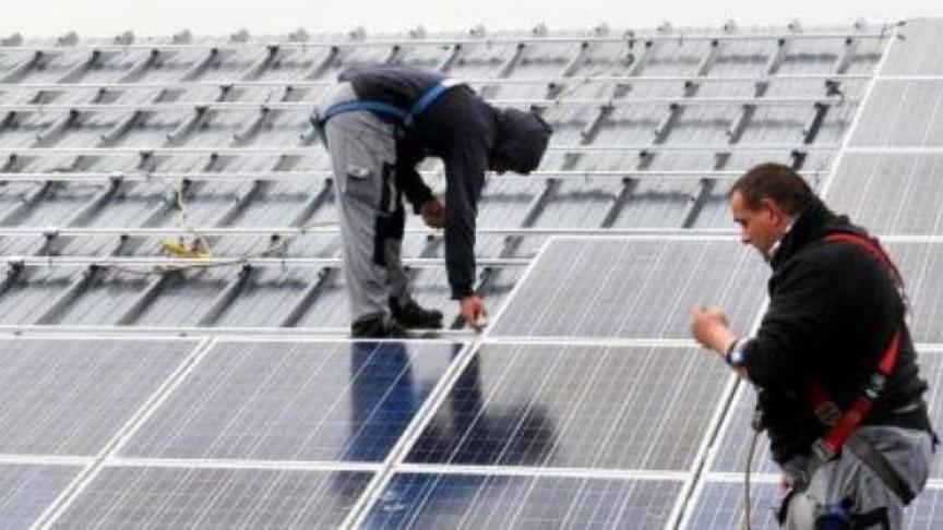 découvrez les installateurs de panneaux photovoltaïques à tournai et profitez d'une énergie renouvelable pour votre maison. bénéficiez de l'expertise locale pour une installation optimale et des conseils personnalisés sur les solutions solaires adaptées à vos besoins.