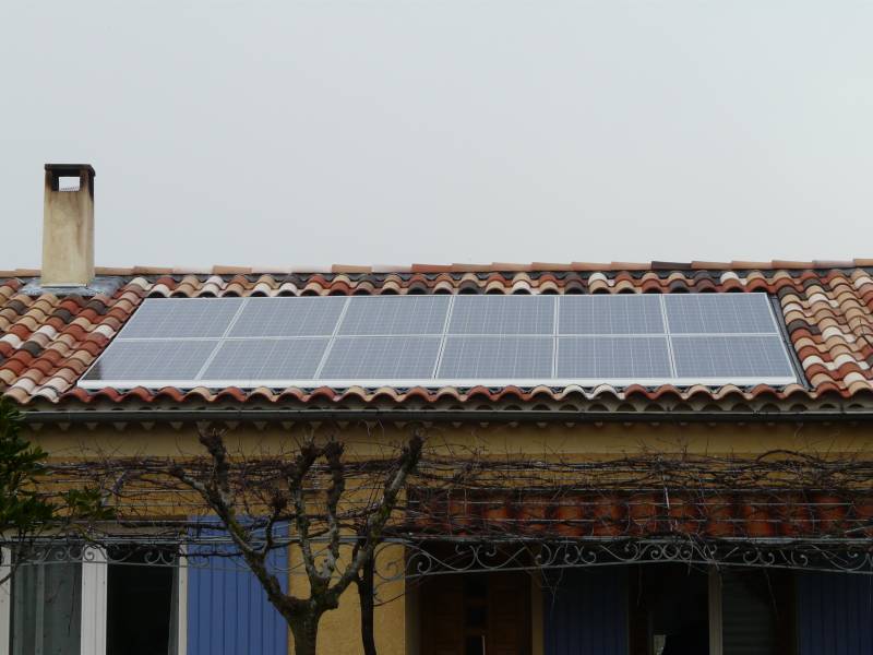 découvrez les meilleurs installateurs de panneaux photovoltaïques dans le vaucluse. profitez d'une expertise locale pour une installation efficace et adaptée à vos besoins énergétiques. optez pour une solution durable et écologique dès aujourd'hui!